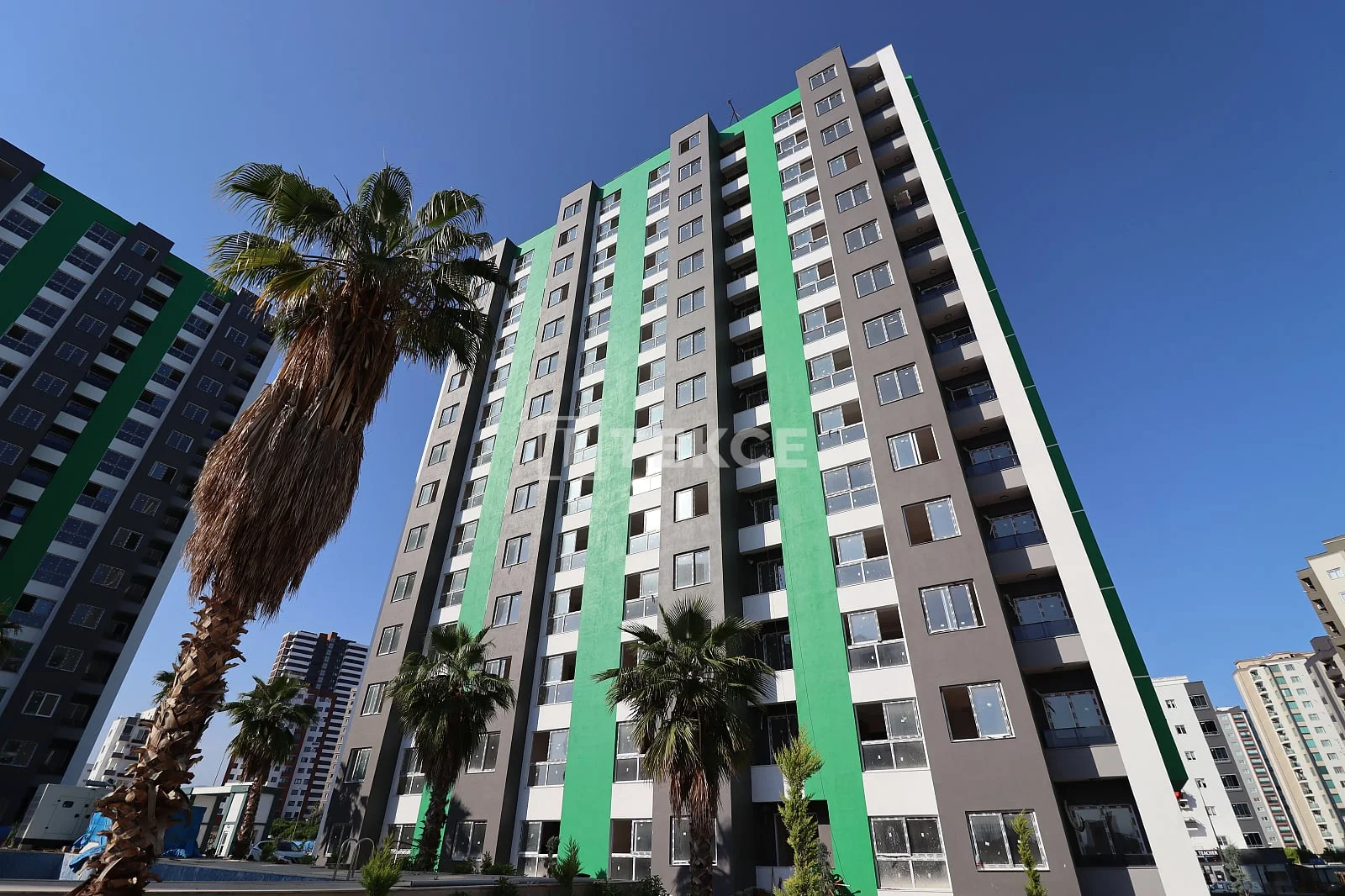 2-Bedroom Apartment with Sea and City Views in Mersin, Turkey
