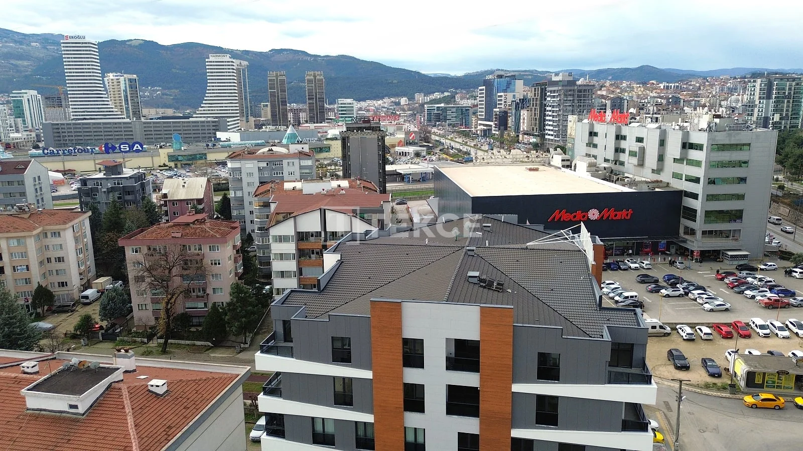 2-Bedroom Apartment with City View in Nilüfer, Bursa, photo 2