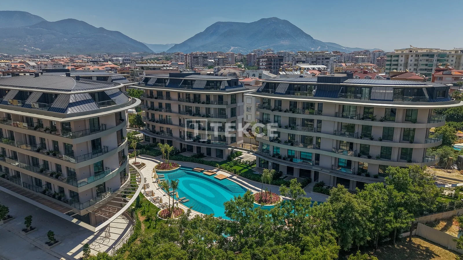 2-Bedroom Penthouse and Apartments with Sea and City Views in Oba, Alanya, photo 3