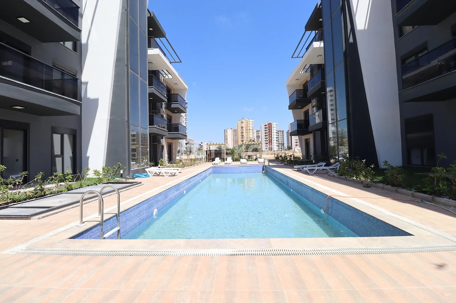 1-Bedroom Apartment with Garden in Aksu, Antalya, photo 5
