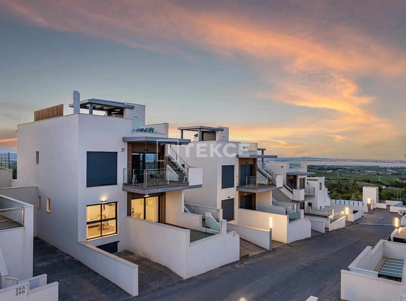 2-Bedroom Apartment with Sea View in San Miguel de Salinas, photo 4