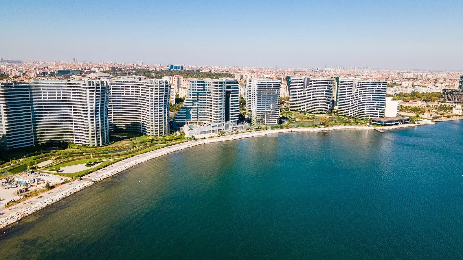 1-Bedroom Apartment with Sea View in Bakirkoy, Istanbul, photo 5