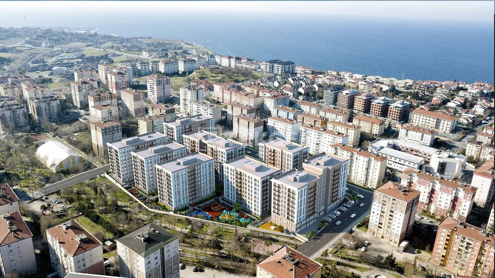 2-Bedroom Apartment with Balcony in Istanbul