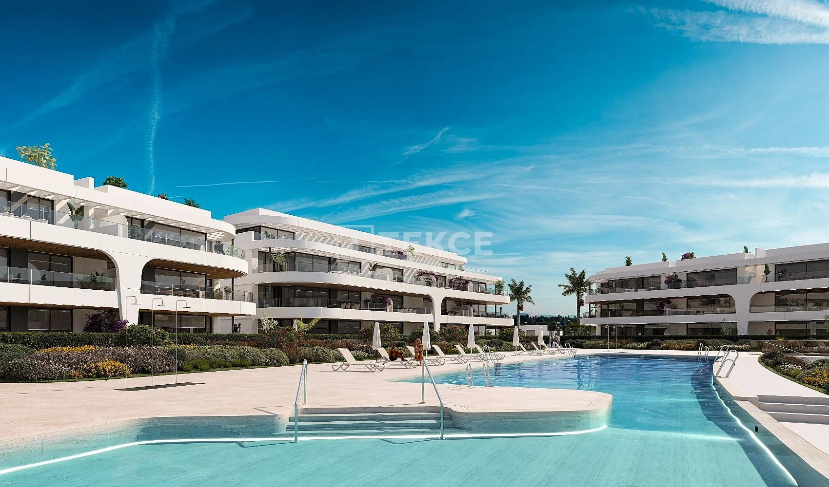 2-Bedroom Penthouse with Panoramic Views in Estepona