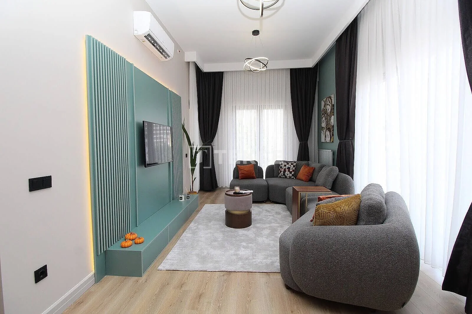 3-Bedroom Apartment with Shared Pool in Kucukcekmece, Istanbul, photo 4