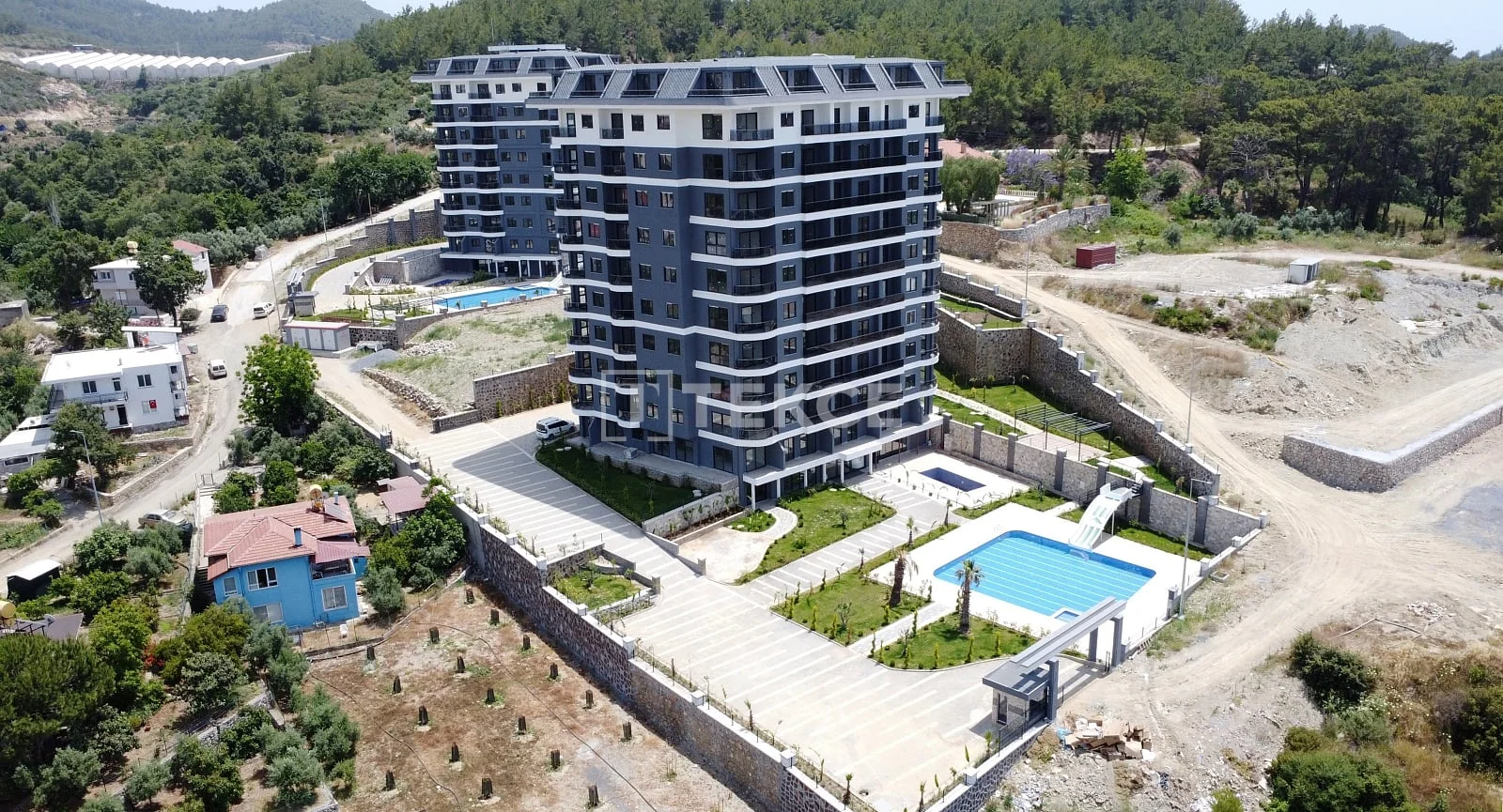 4-Bedroom Apartment with Sea View in Demirtas, Alanya