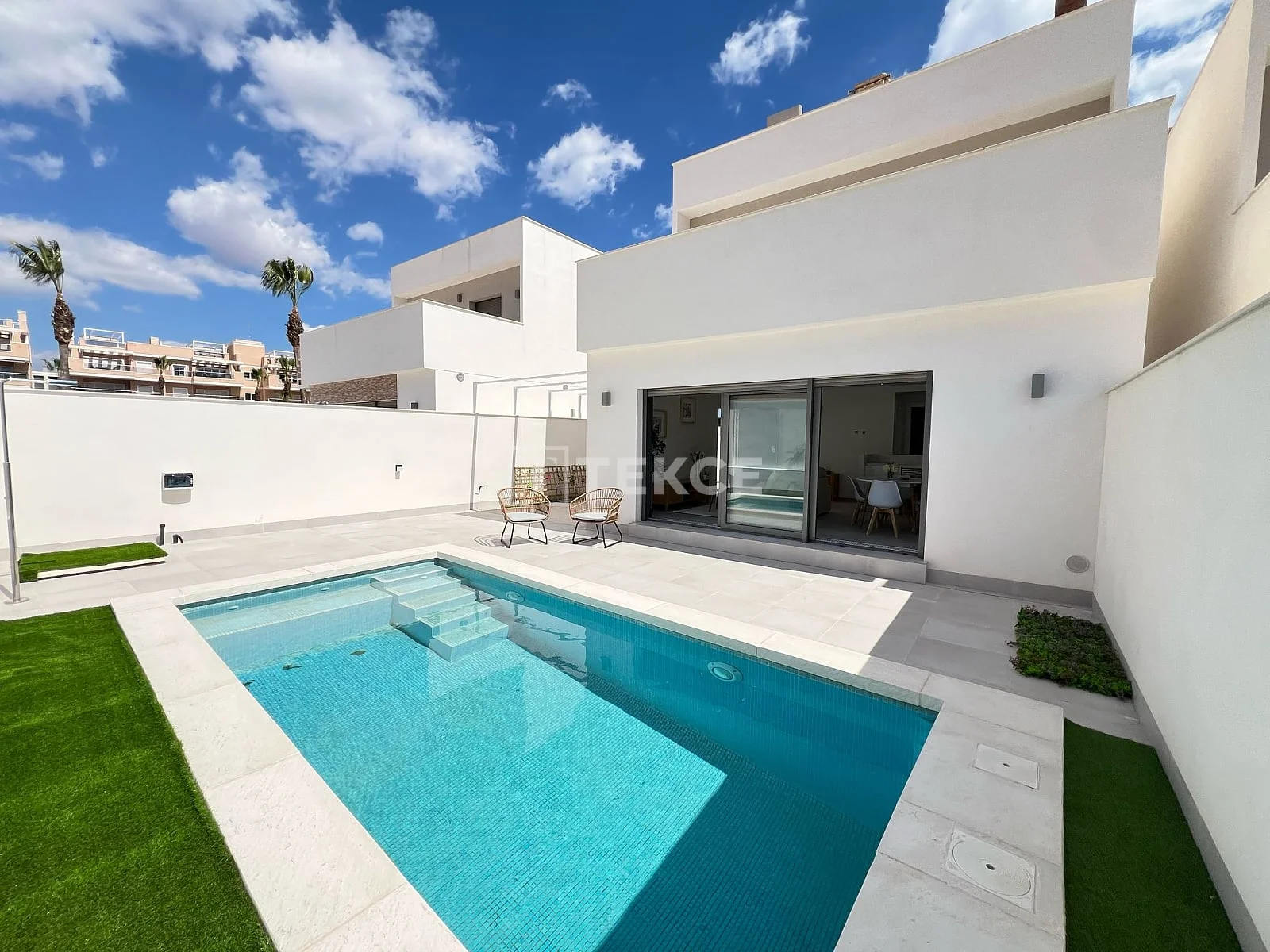 3-Bedroom Villa with Private Pool and Garden in Orihuela, photo 3