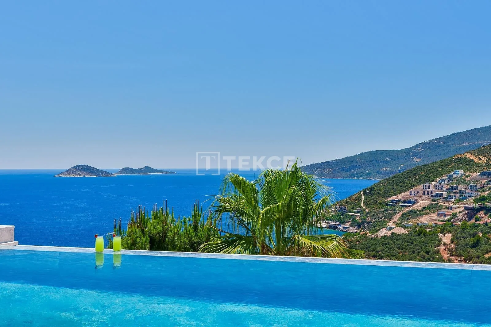 2-Bedroom Villa with Private Pool in Kas, Antalya, photo 4