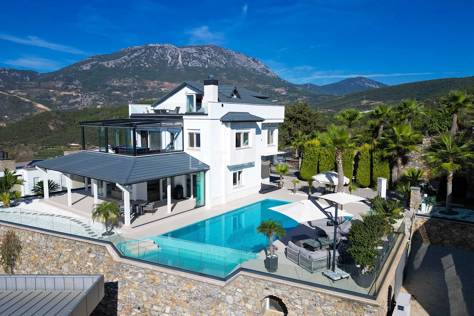 3-Bedroom Villa with Sea View and Smart Home in Alanya, photo 5