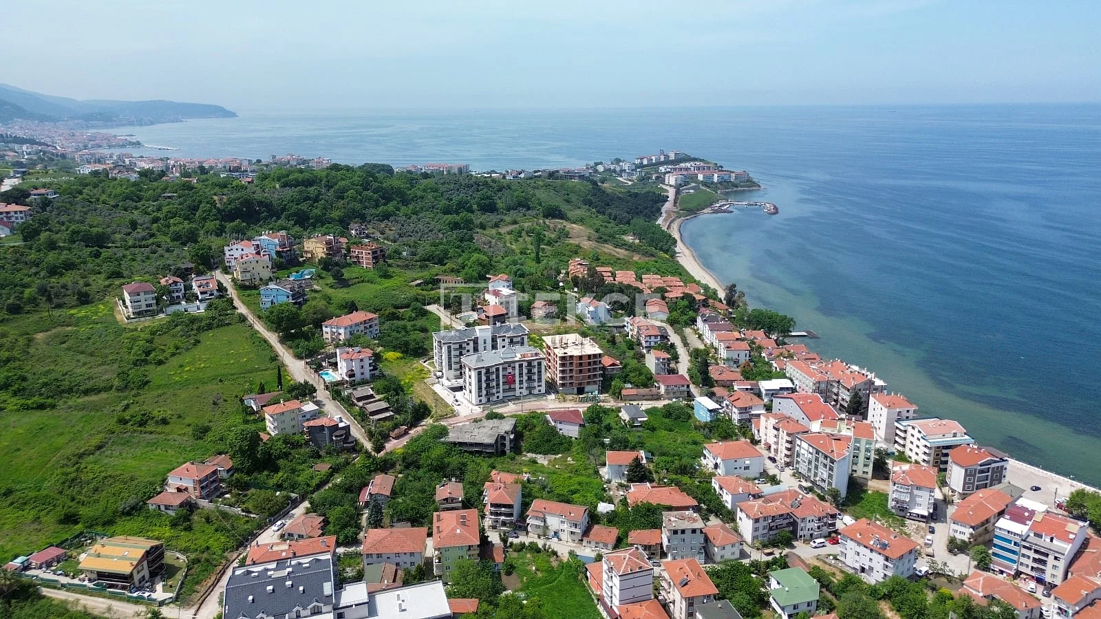 1-Bedroom Apartment 500 m from the Beach in Cinaircik, photo 3