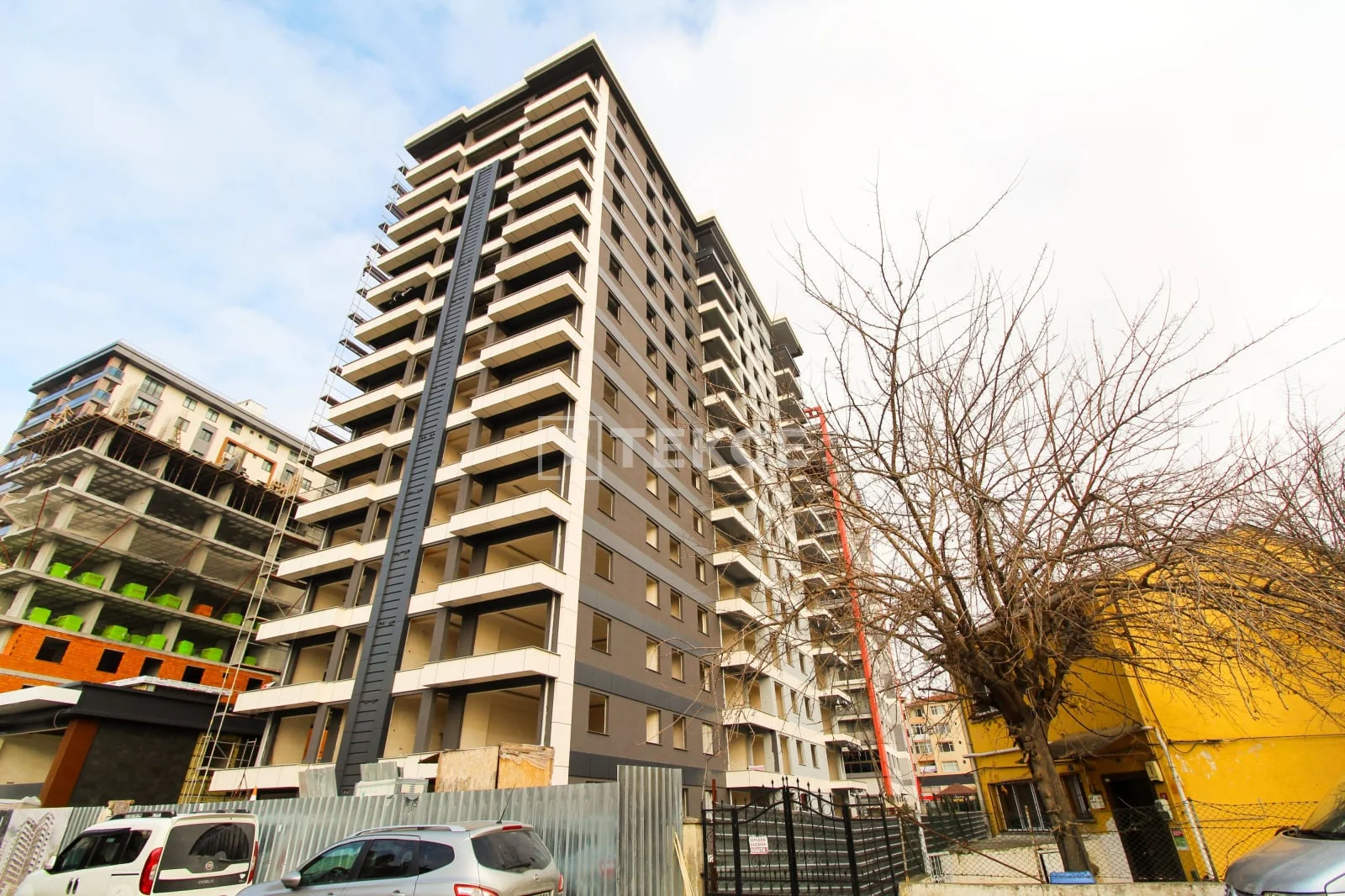 3-Bedroom Apartment with Lake View in Fatih, Istanbul, photo 2