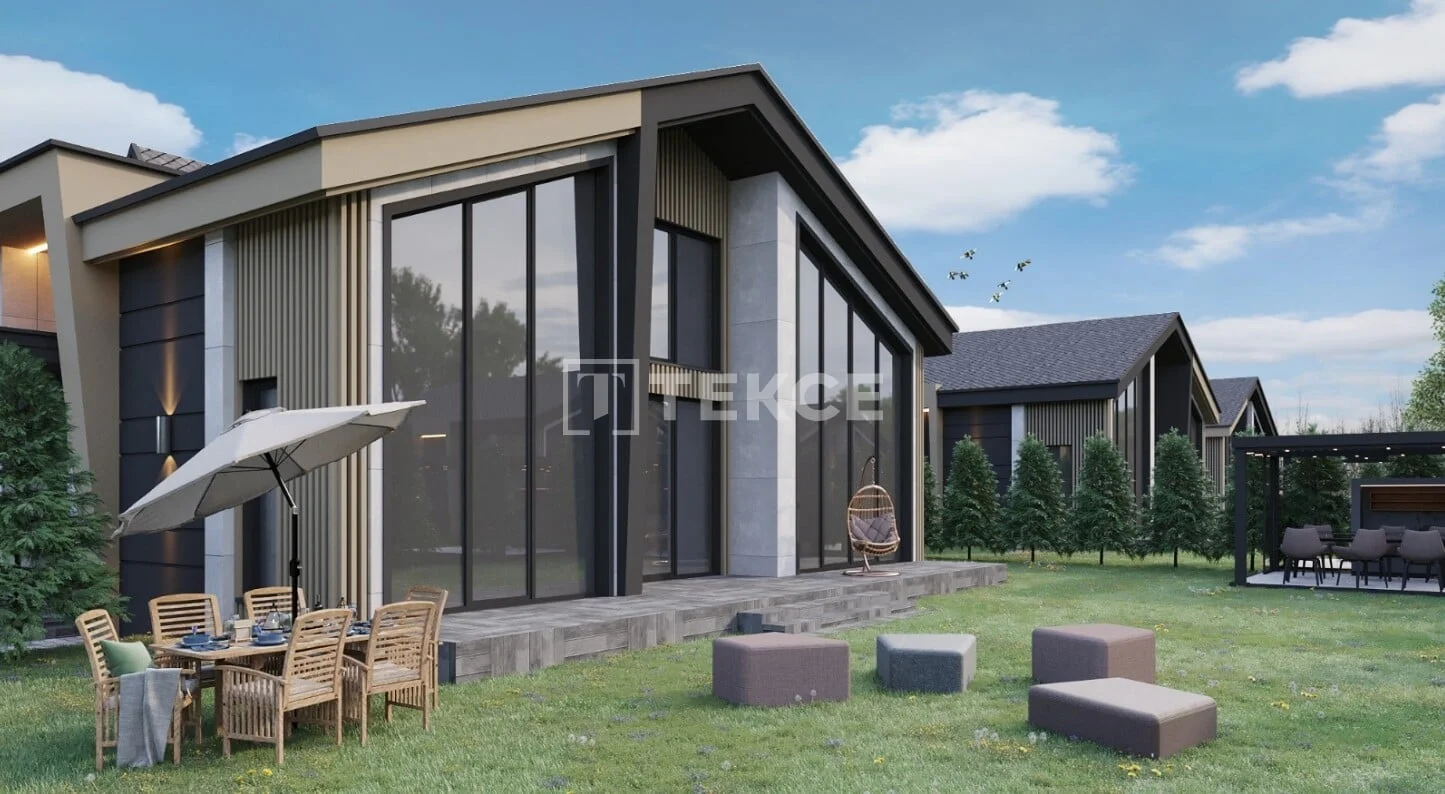 4-Bedroom Villa with Private Garden in Golbasi, Ankara, photo 4