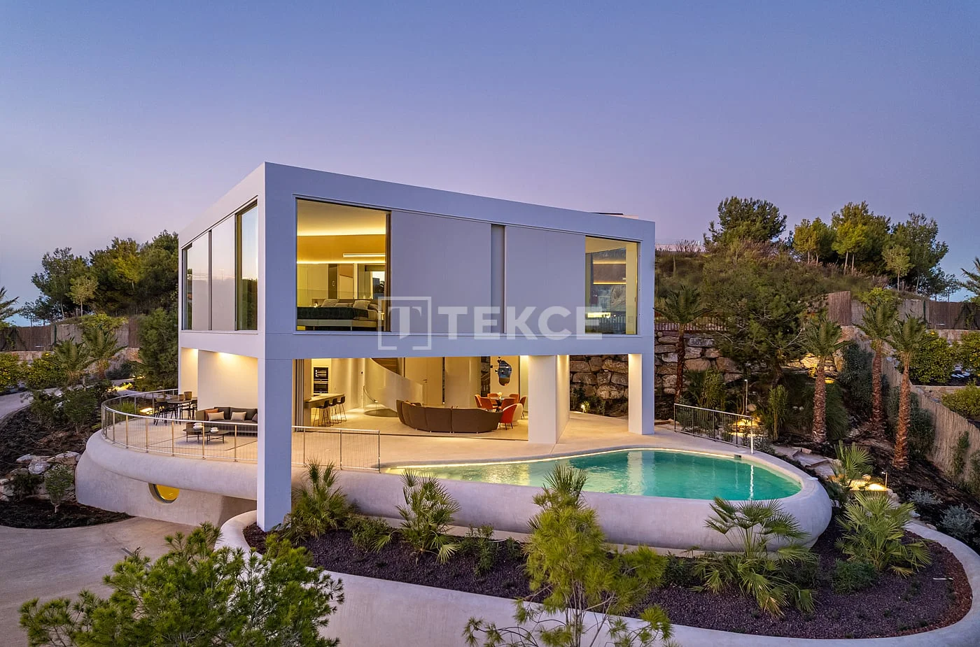 3-Bedroom Villa with Private Pool in San Miguel de Salinas, photo 2