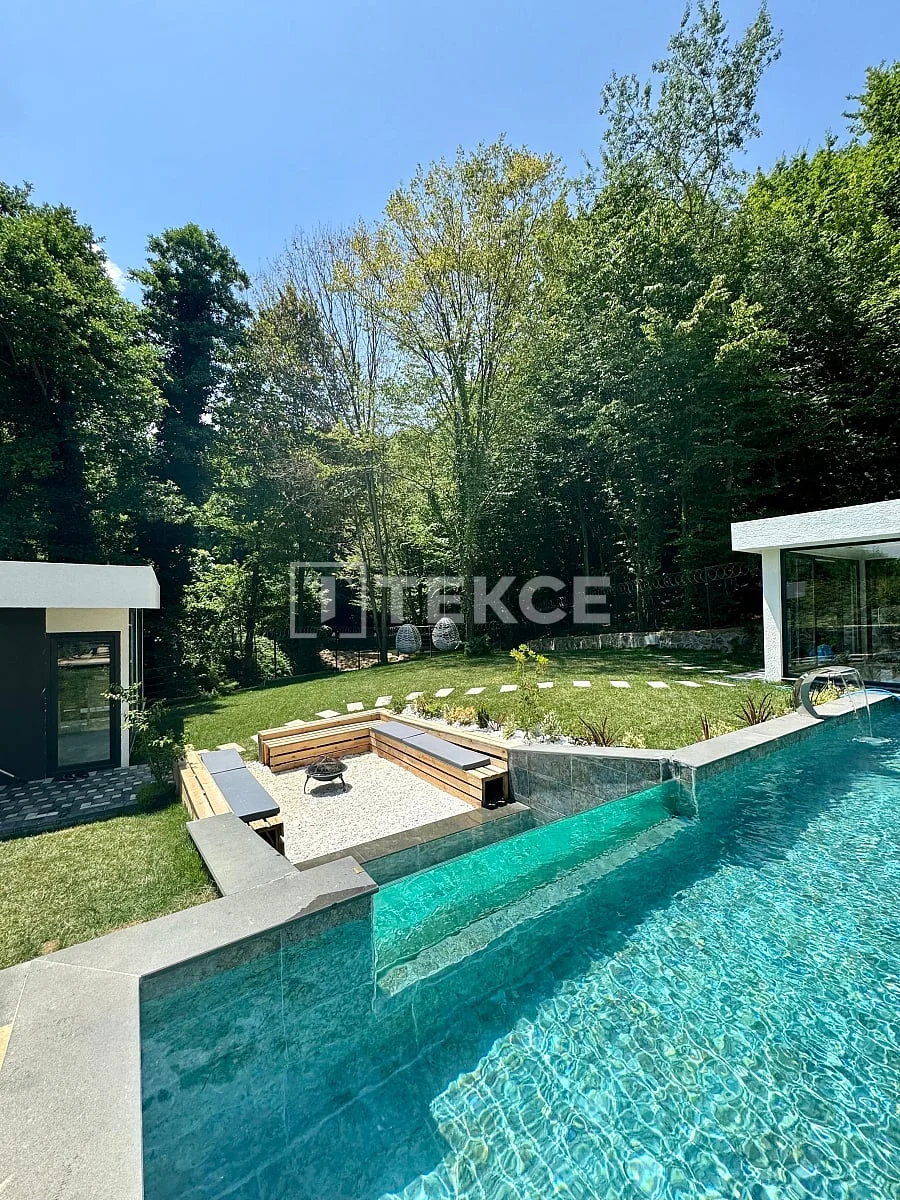 3-Bedroom Villa with Lake View in Sapanca, photo 4