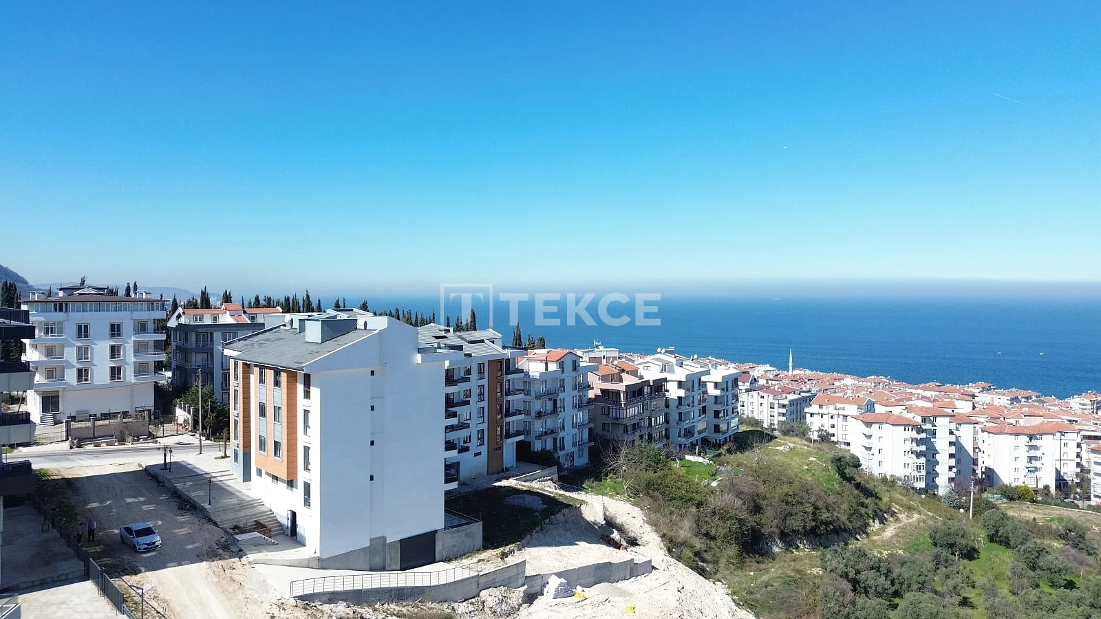 3-Bedroom Apartment with Sea View in Cinarcik, photo 4