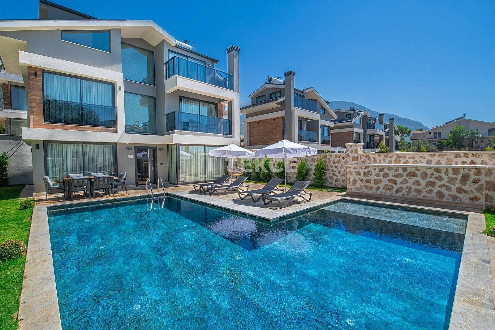 3-Bedroom Villa with Private Pool and Garden in Fethiye, photo 3