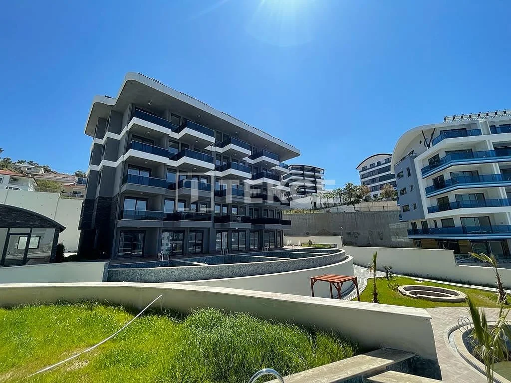 2-Bedroom Penthouse Apartment with Sea View in Kargicak, Alanya