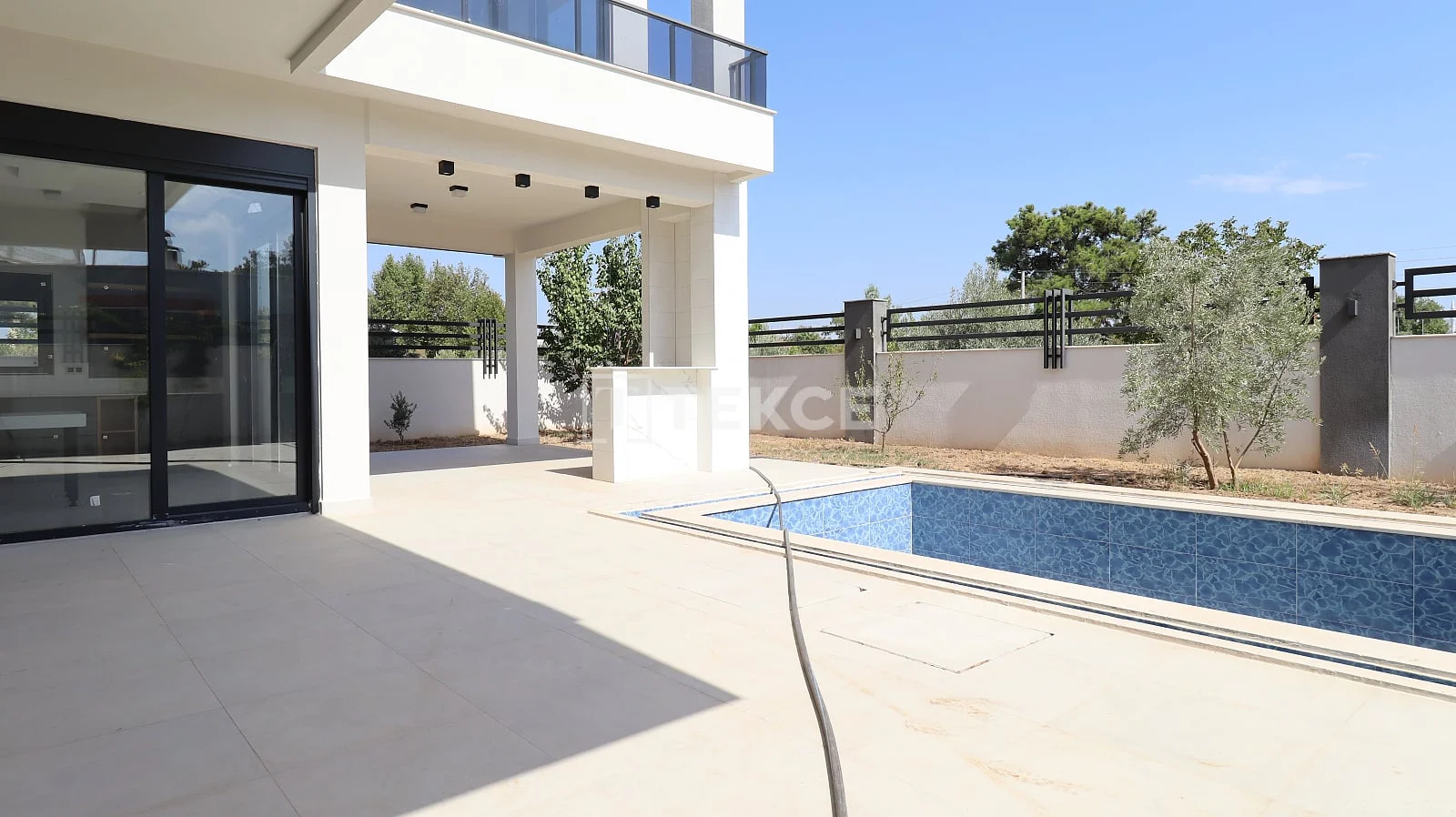 4-Bedroom Villa with Private Pool and Garden in Dosemealti, Antalya, photo 3