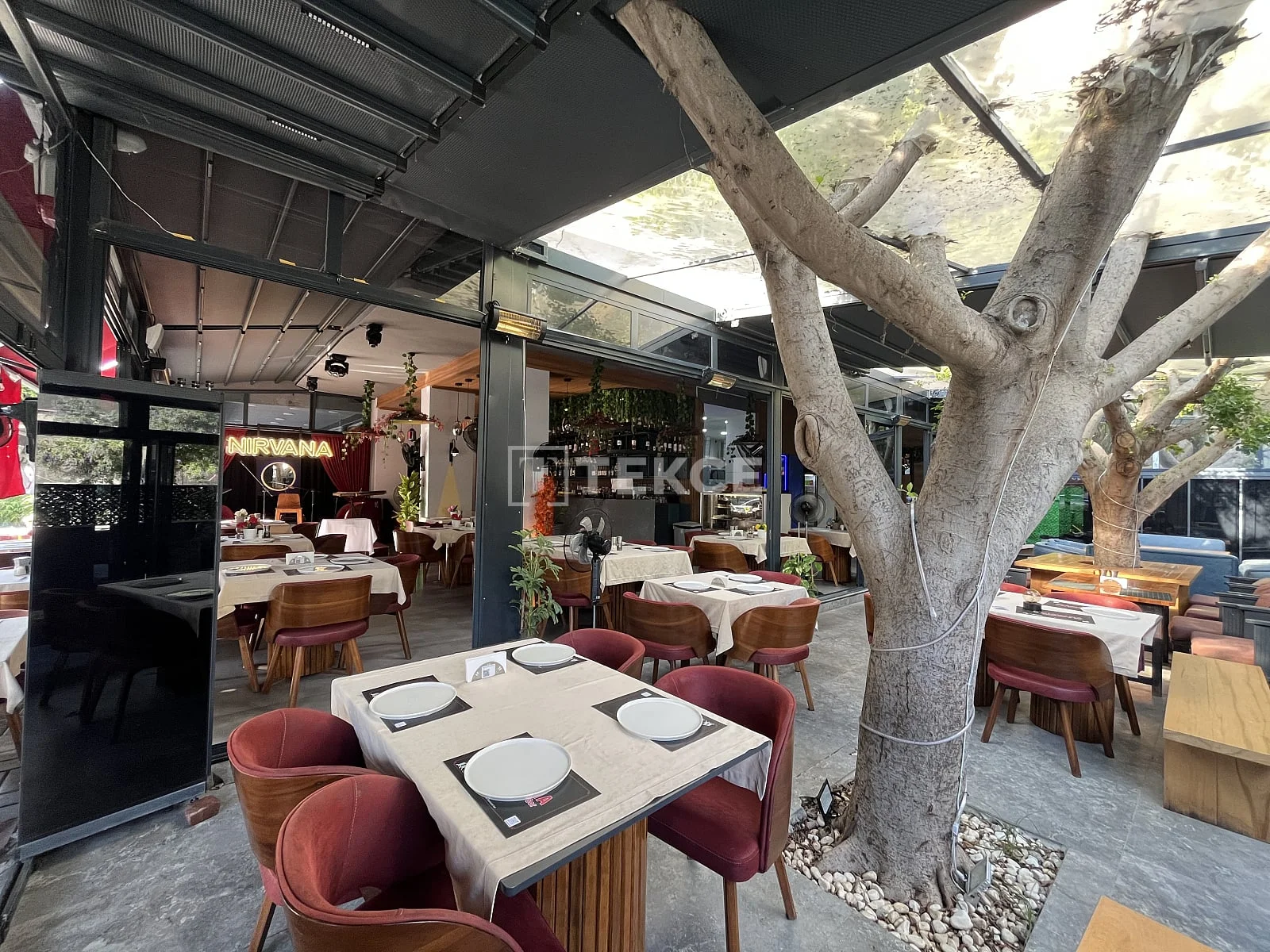 230 m² Commercial Property 500 m from the Beach in Mahmutlar, Alanya, photo 4