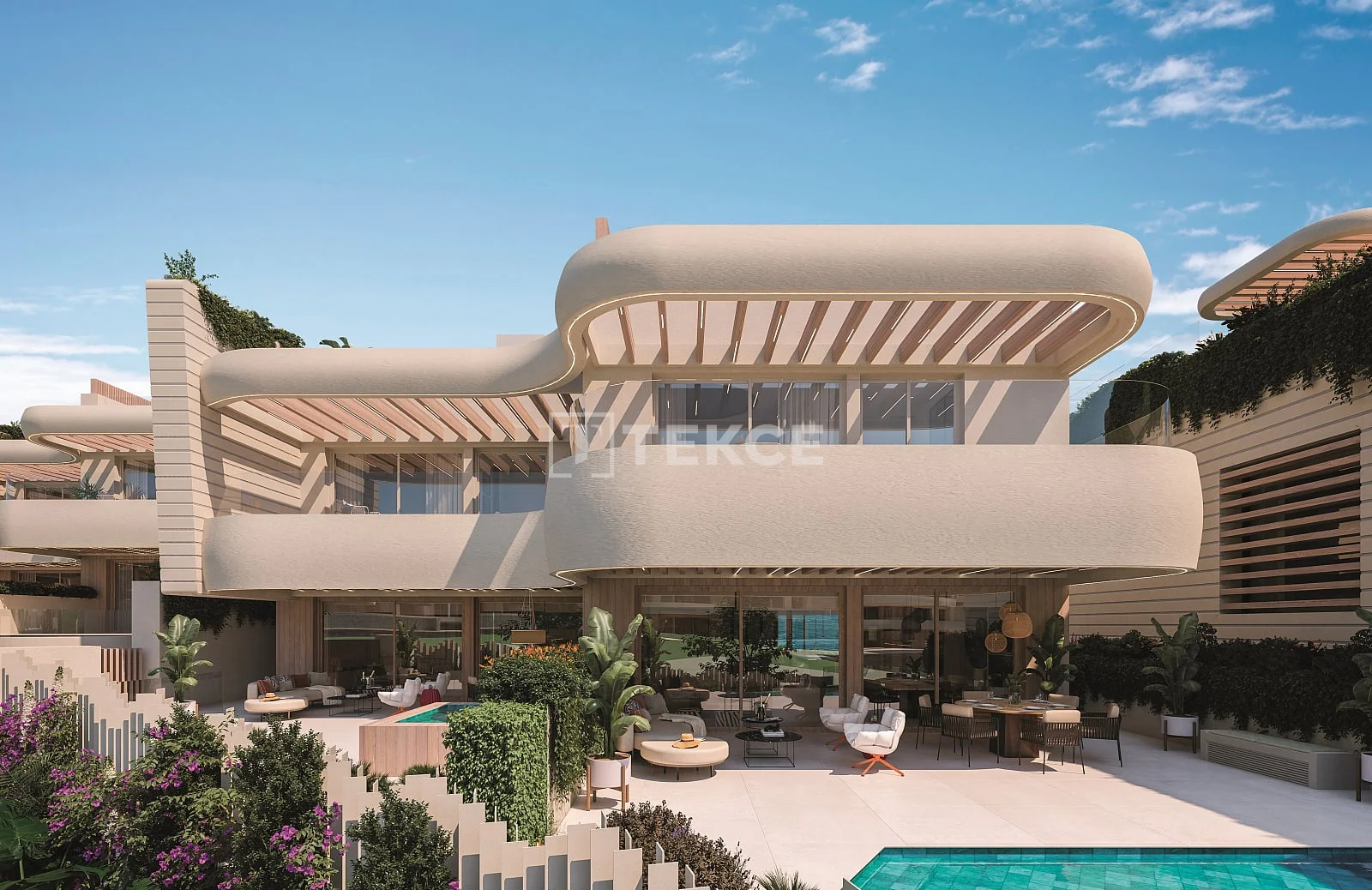 3-Bedroom Apartment with Private Pool and Garden on the Beach in Marbella, photo 2
