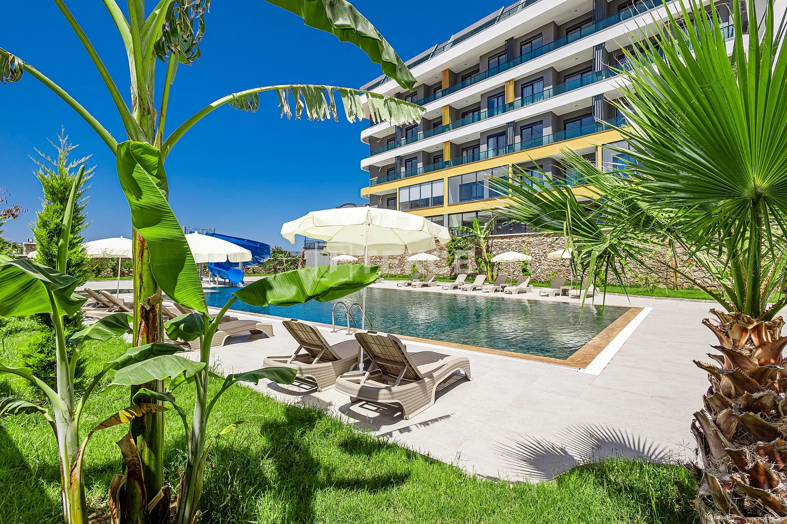 2-Bedroom Apartment with Balcony and Terrace in Oba, Alanya, photo 4