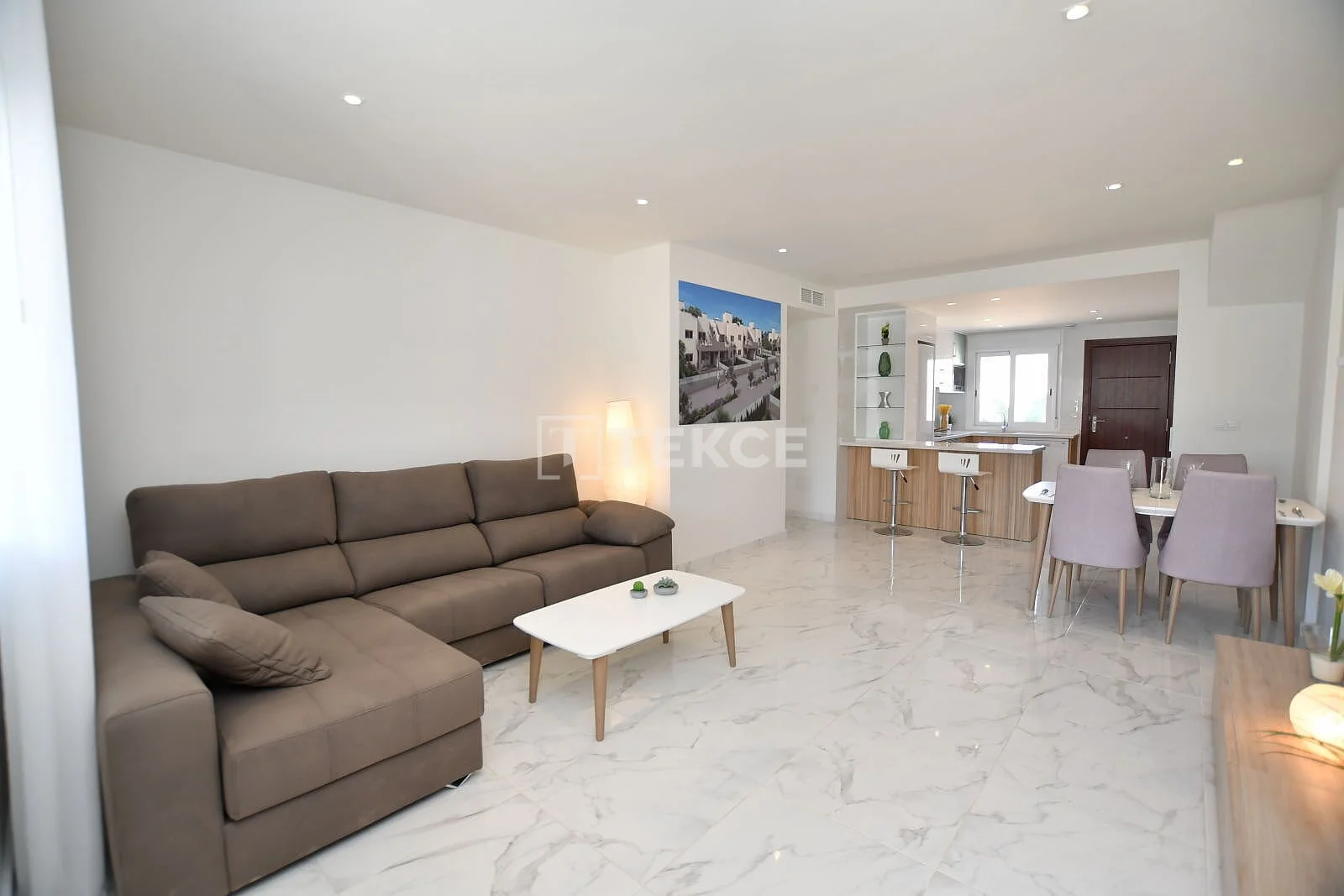 2-Bedroom Apartment with Private Gardens in San Miguel de Salinas, photo 5