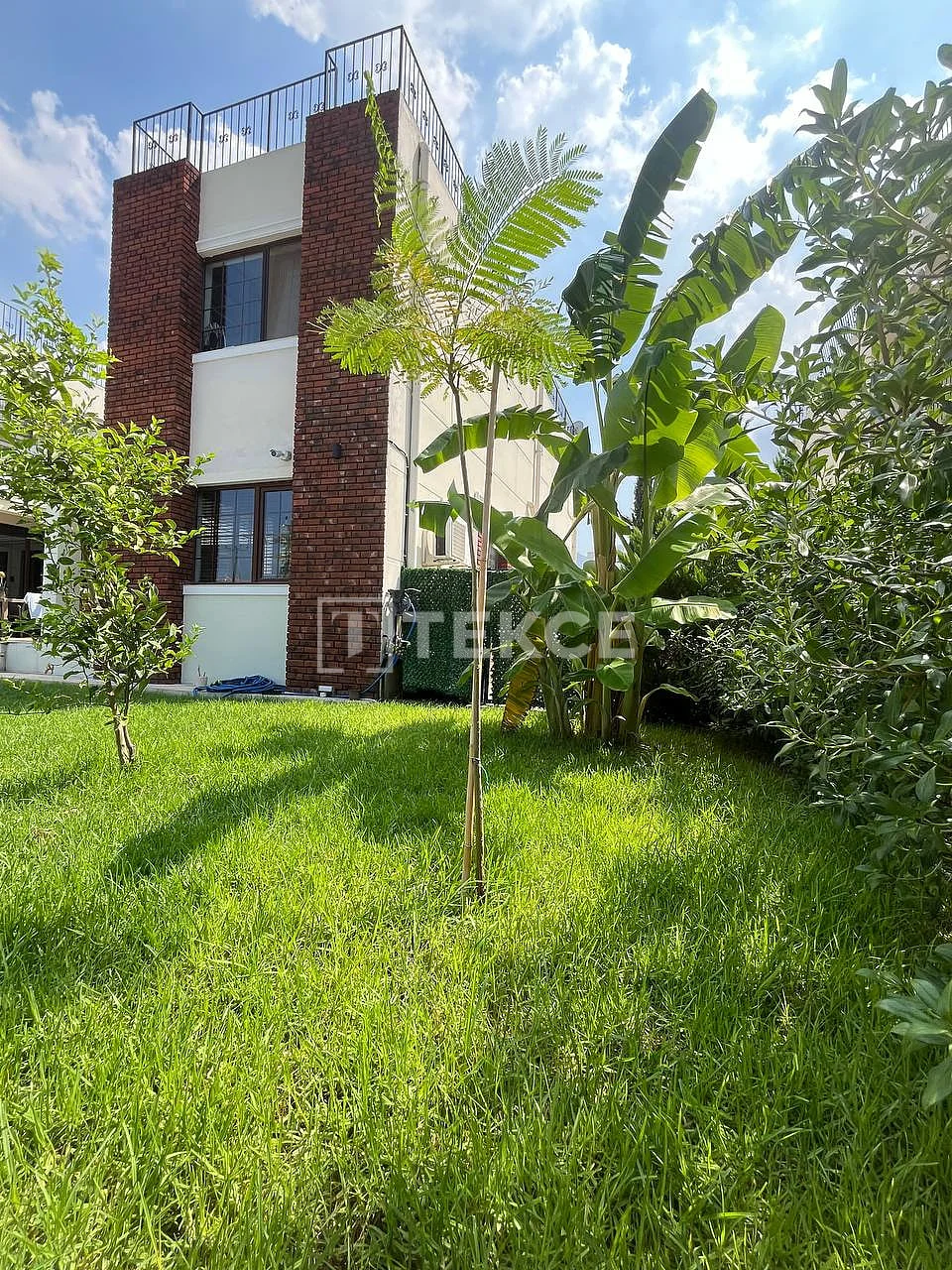 4-Bedroom Villa with Private Pool and Garden in Kyrenia, photo 3