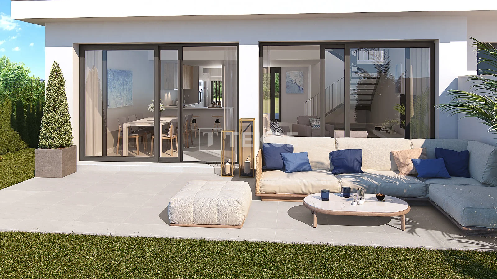 4-Bedroom Townhouse with Private Garden in San Roque, photo 3