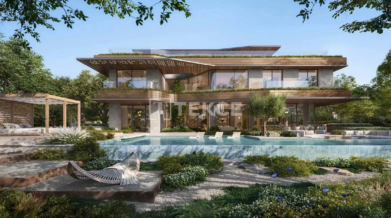 5-Bedroom Luxury Villa with Private Pool in Dubai