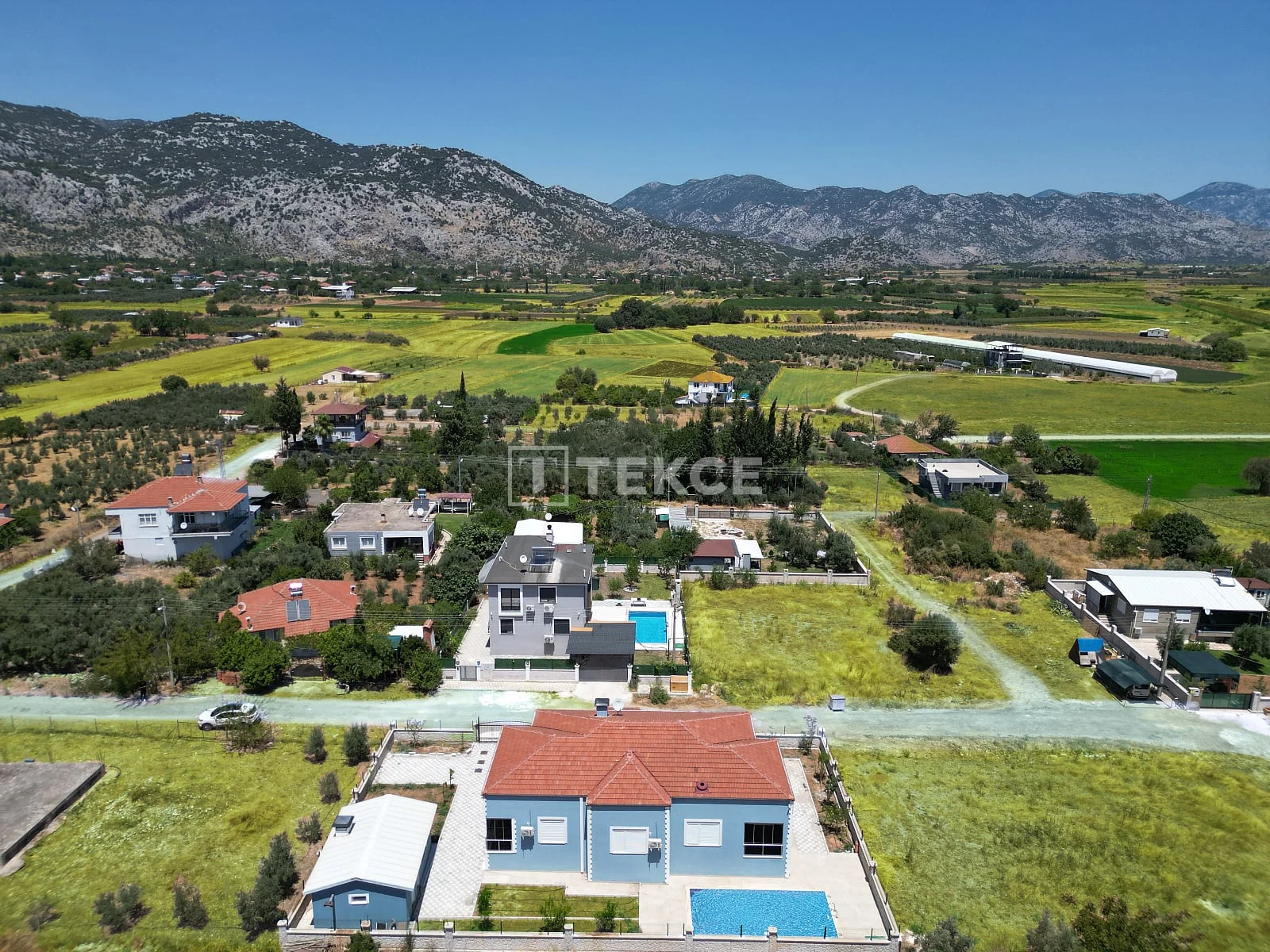 3-Bedroom Villa with Private Pool and Mountain Views in Dosemealti, photo 5