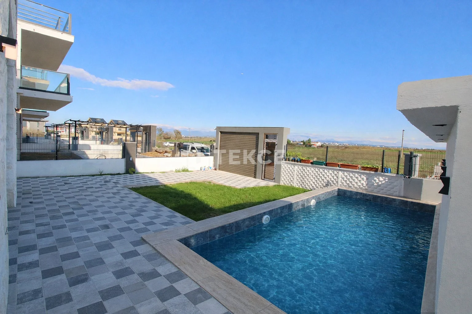 5-Bedroom Villa with Private Pool and Garden in Belek, photo 2