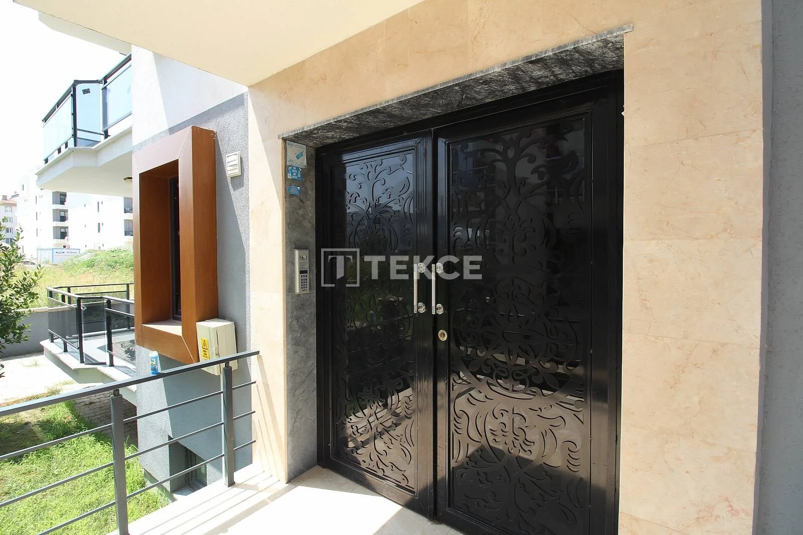 2-Bedroom Apartment with City View in Ciflikköy, Turkey, photo 4