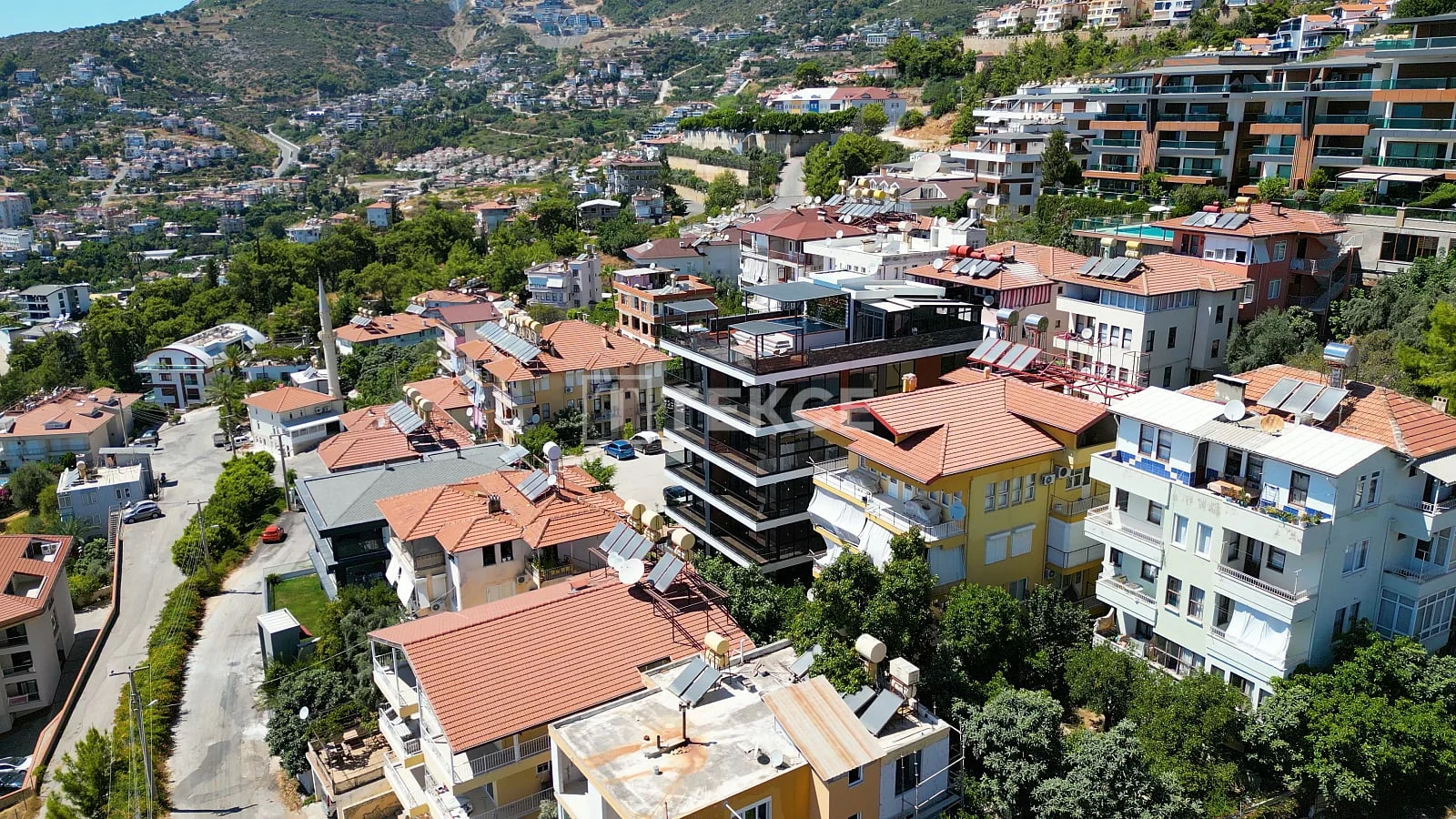 3-Bedroom Apartment with Sea View in Alanya, photo 4