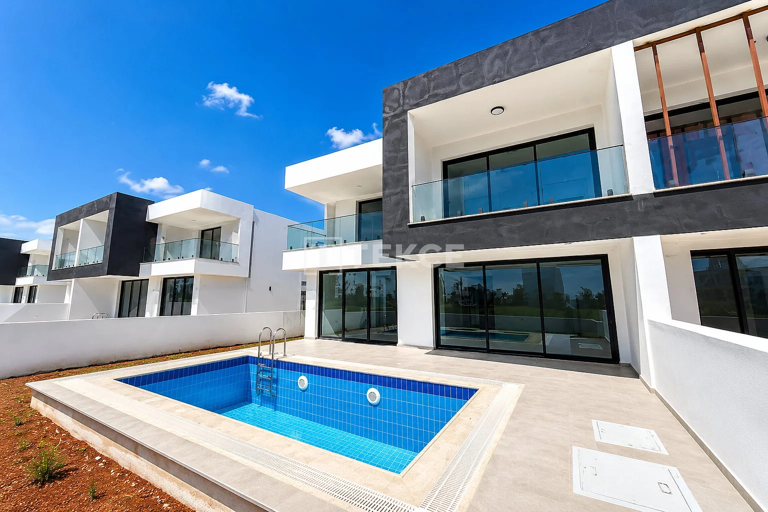 3-Bedroom Villa with Private Pool and Garden in Gazimagussa, photo 2