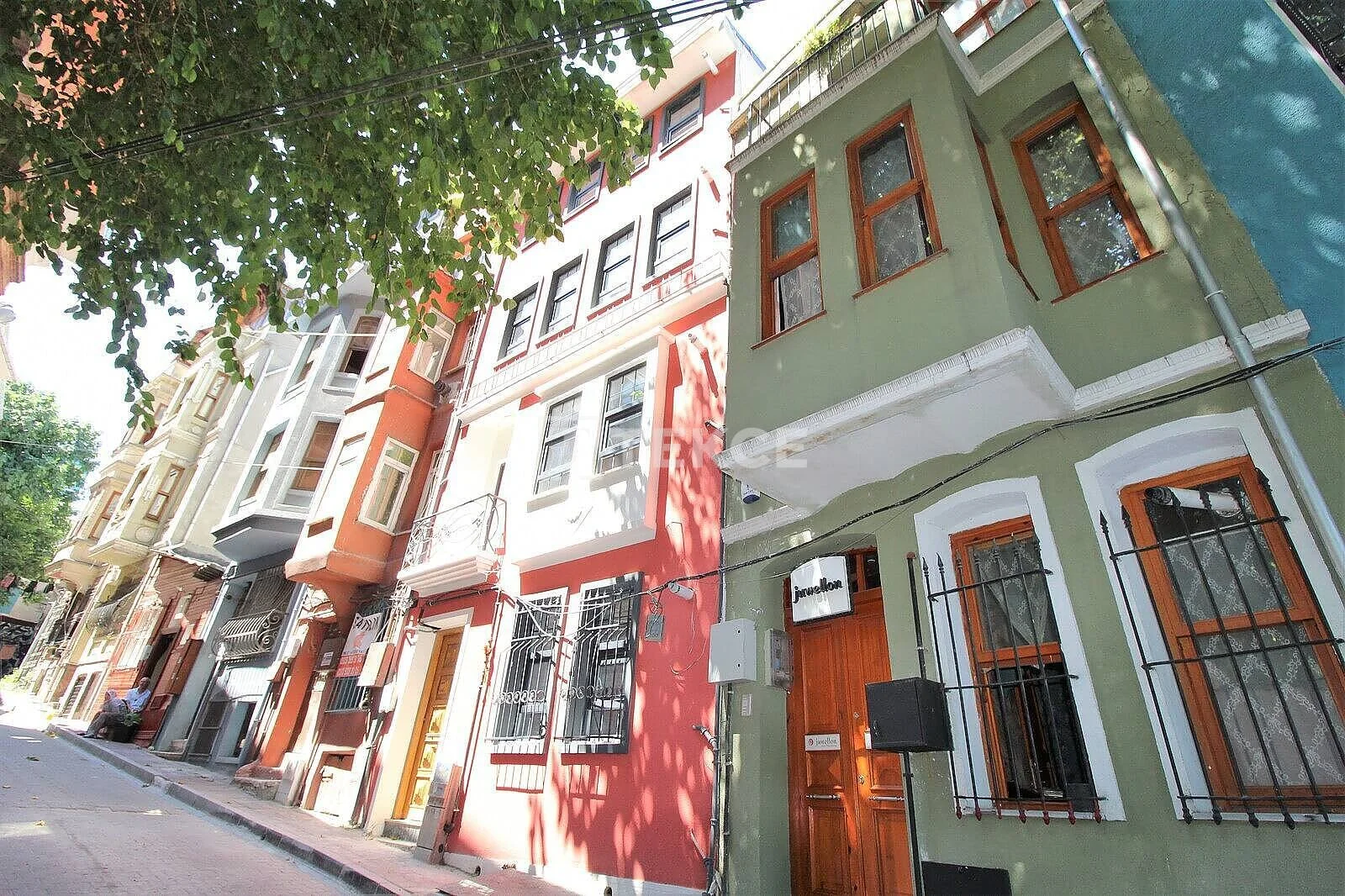 Commercial Building 340 m² in Fatih, Istanbul, photo 2