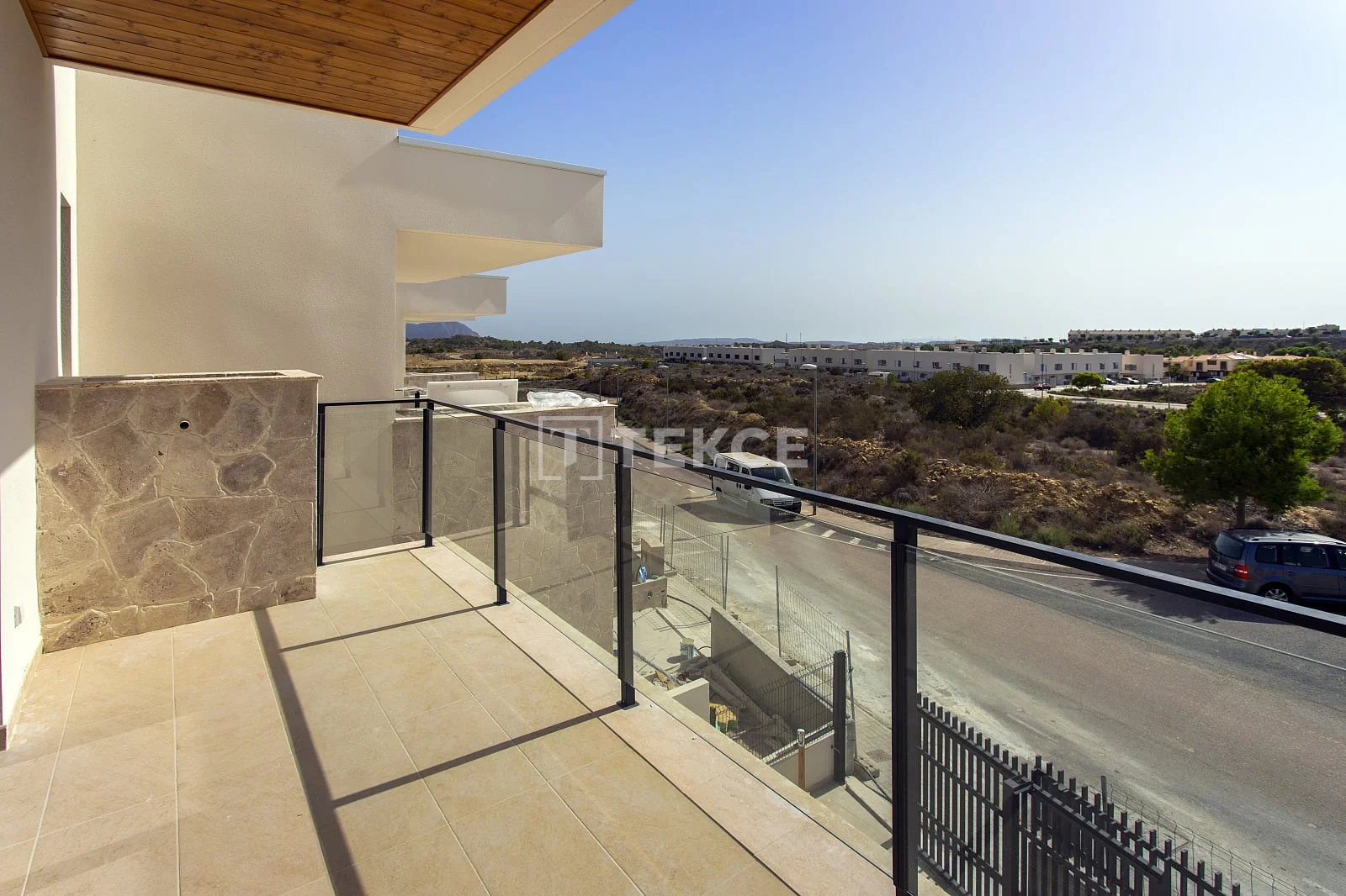 3-Bedroom Townhouse with Golf View in Monforte del Cid, photo 3