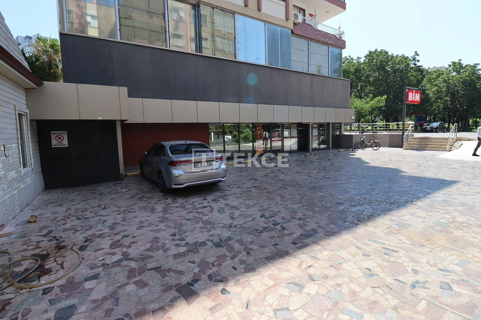 Commercial Complex with 3 Units in Muratpasa, Antalya, photo 5