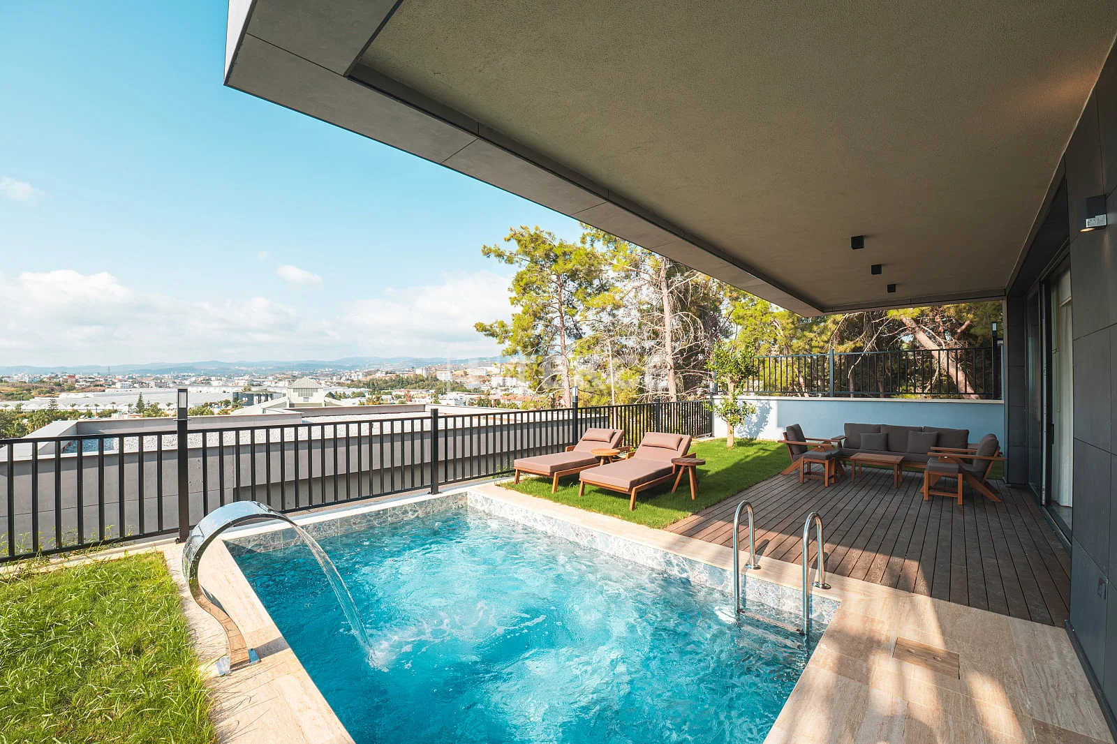 5-Bedroom Villa with Sea View in Alanya, photo 4