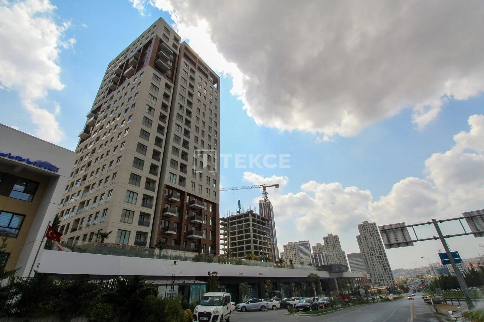 2-Bedroom Apartment with Sea View in Istanbul, photo 5