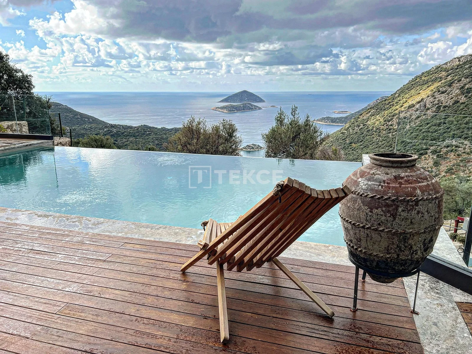 5-Bedroom Villa with Private Pool and Sea Views in Kas, Antalya, photo 2
