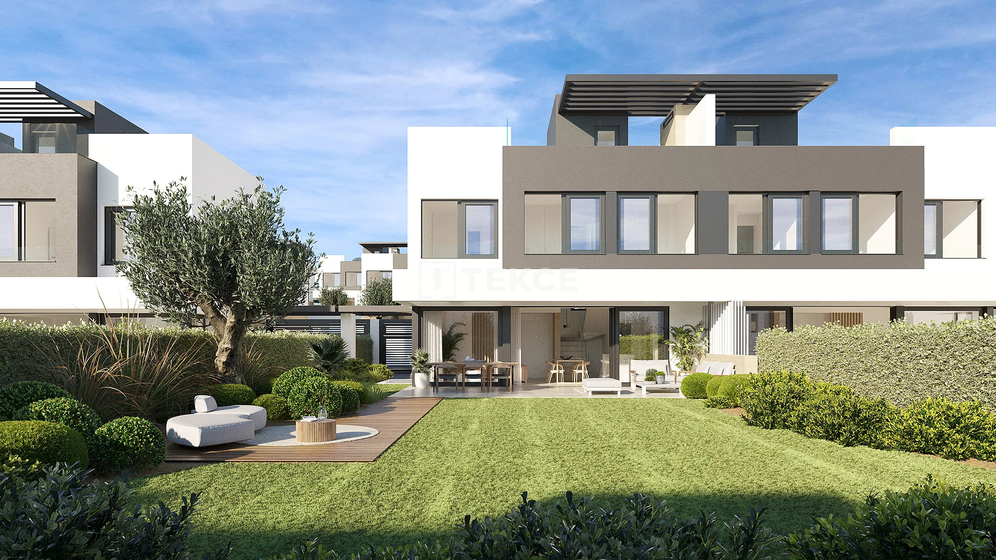 3-Bedroom Villa with Sea View in Estepona