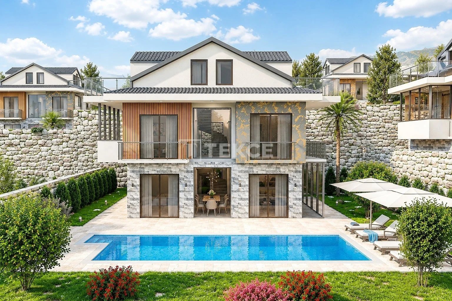 4-Bedroom Villa with Private Pool and Garden in Fethiye