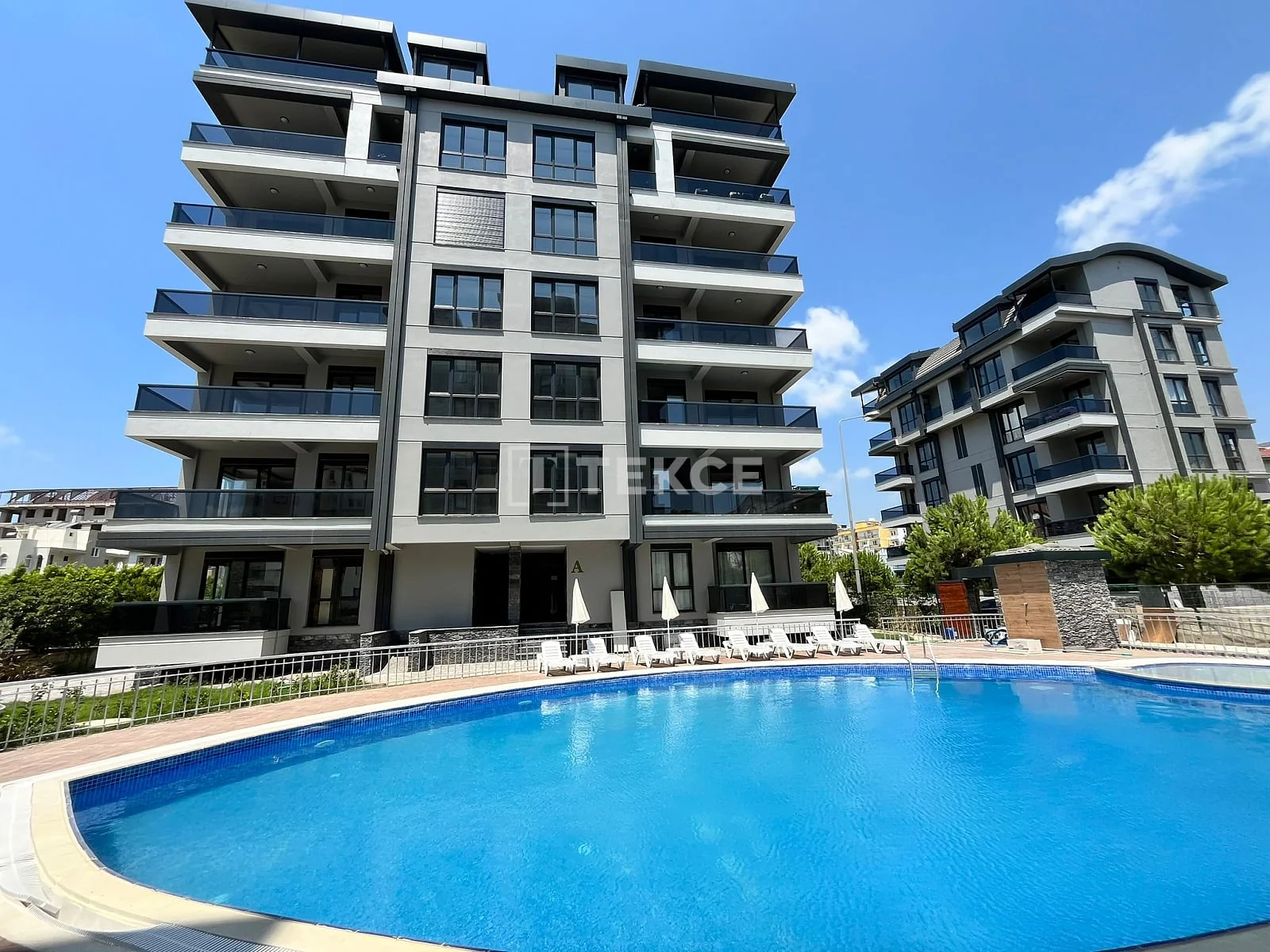 1-Bedroom Apartment with Shared Pool in Gazipasa, photo 3
