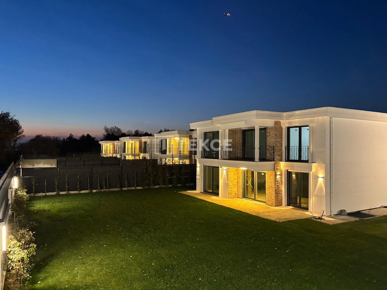 7-Bedroom Villa with Private Garden and Forest View in Istanbul