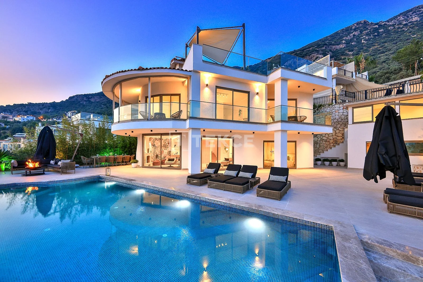 5-Bedroom Villa with Private Pool and Sea View in Kas, Antalya, photo 2