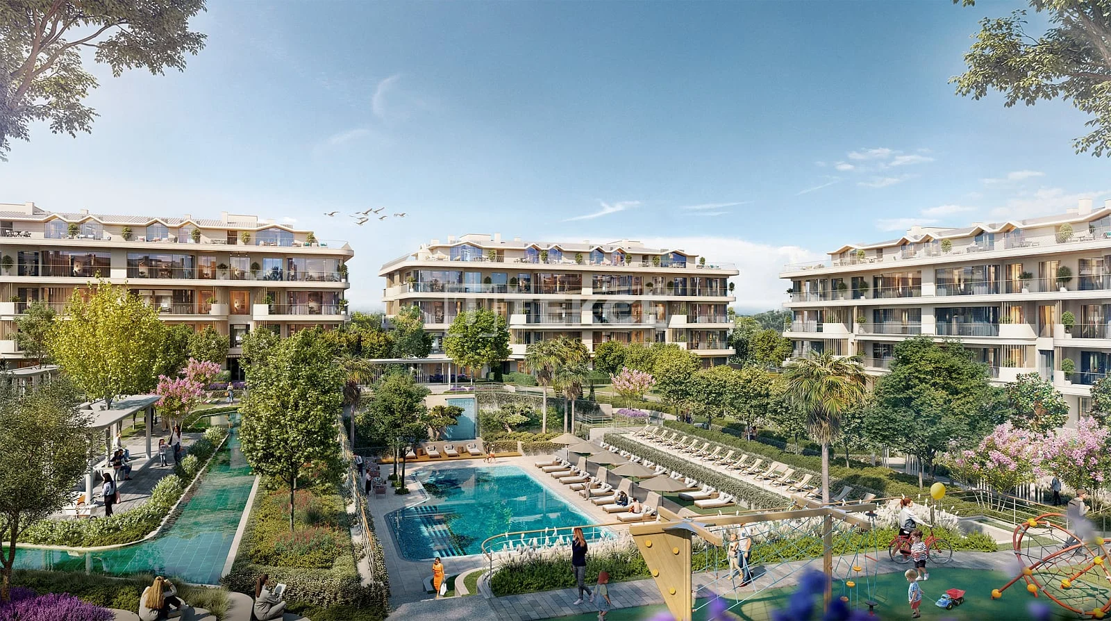 6-Bedroom Apartment with City View in Bakirkoy, Istanbul