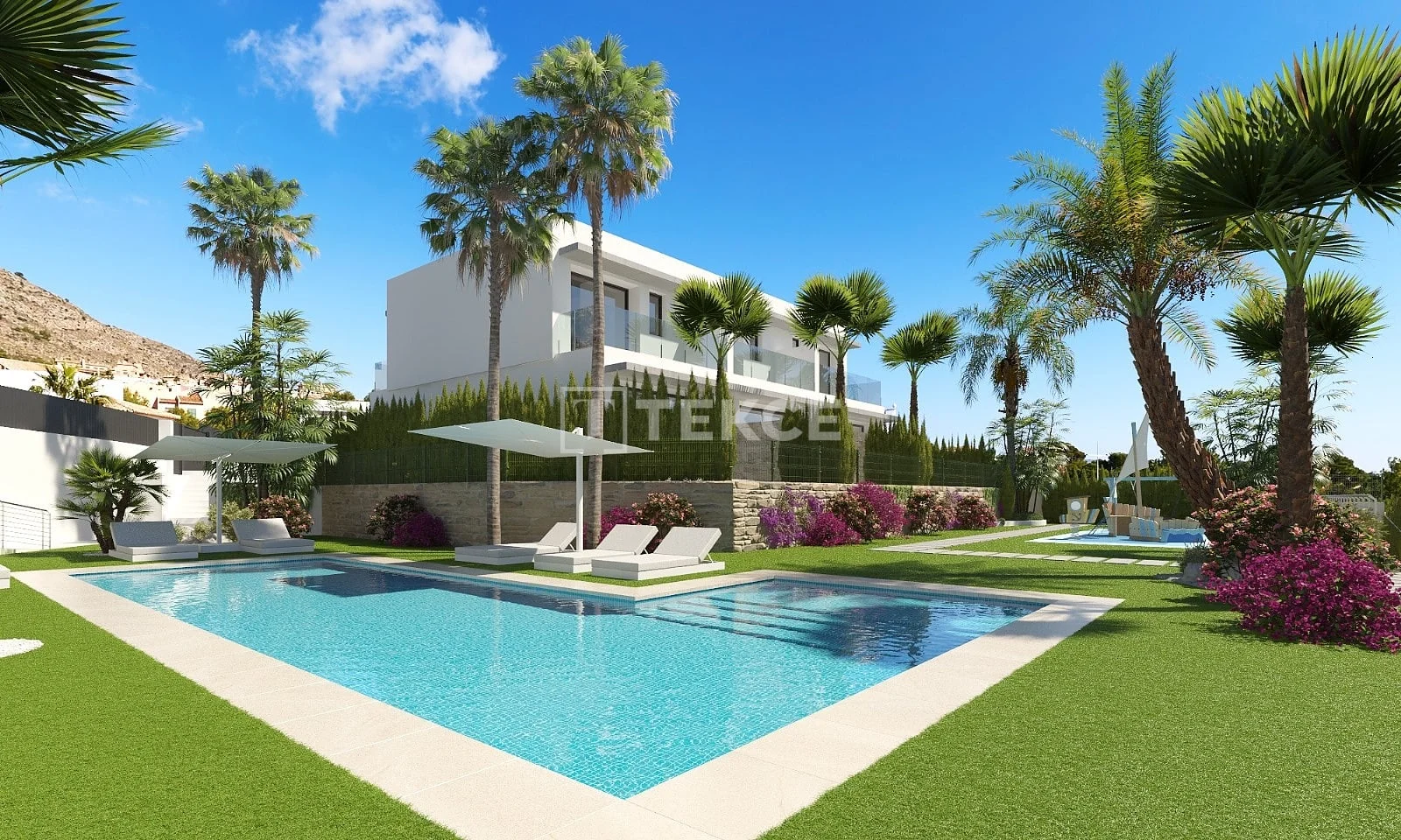 3-Bedroom Townhouse with Garden and Sea View in Finestrat