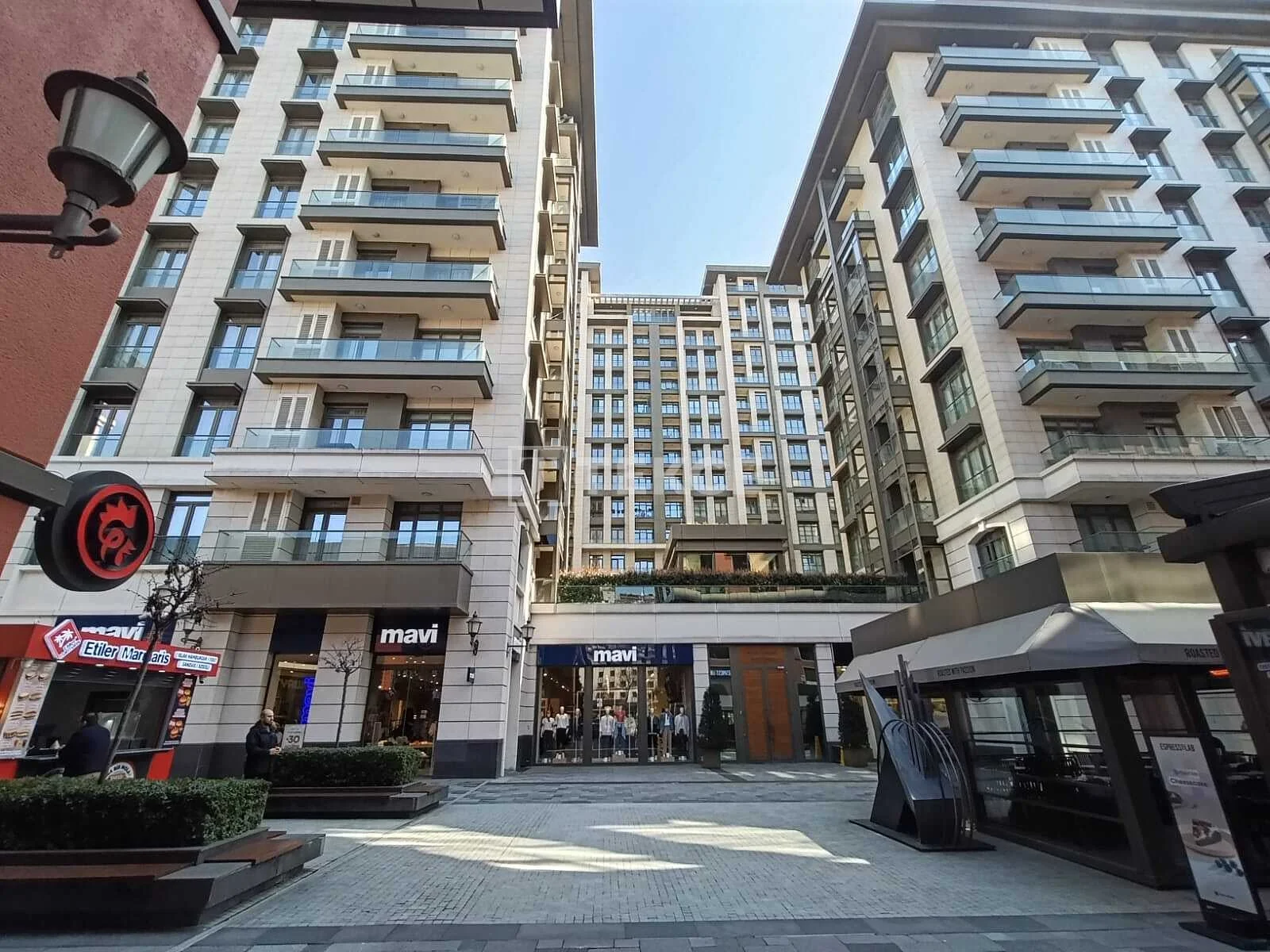1-Bedroom Apartment with Sea and City Views in Beyoglu, Istanbul, photo 4