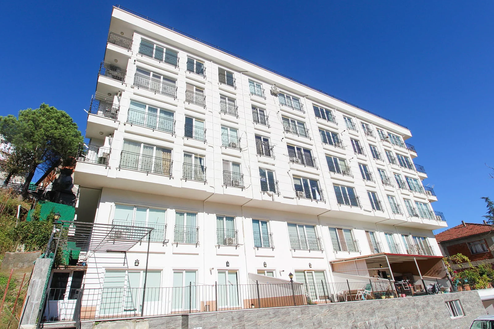 2-Bedroom Duplex with Hot Tub in Yalova, Turkey, photo 2