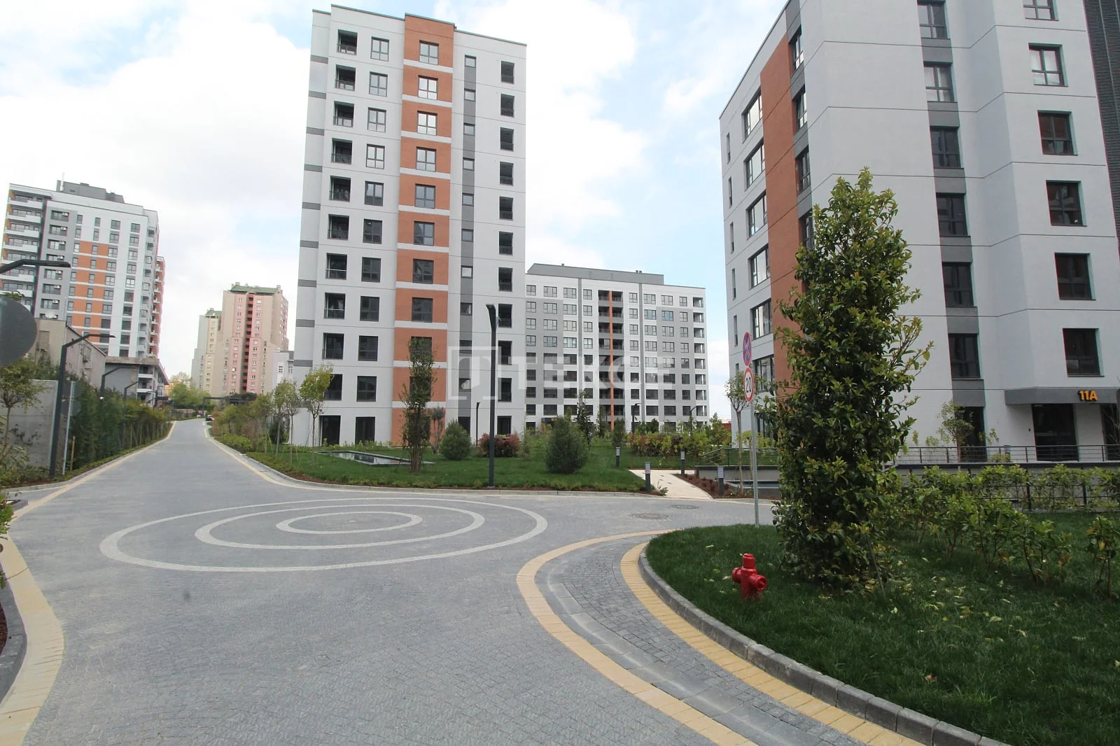 2-Bedroom Apartment with Smart Home in Bagcilar, Istanbul, photo 5